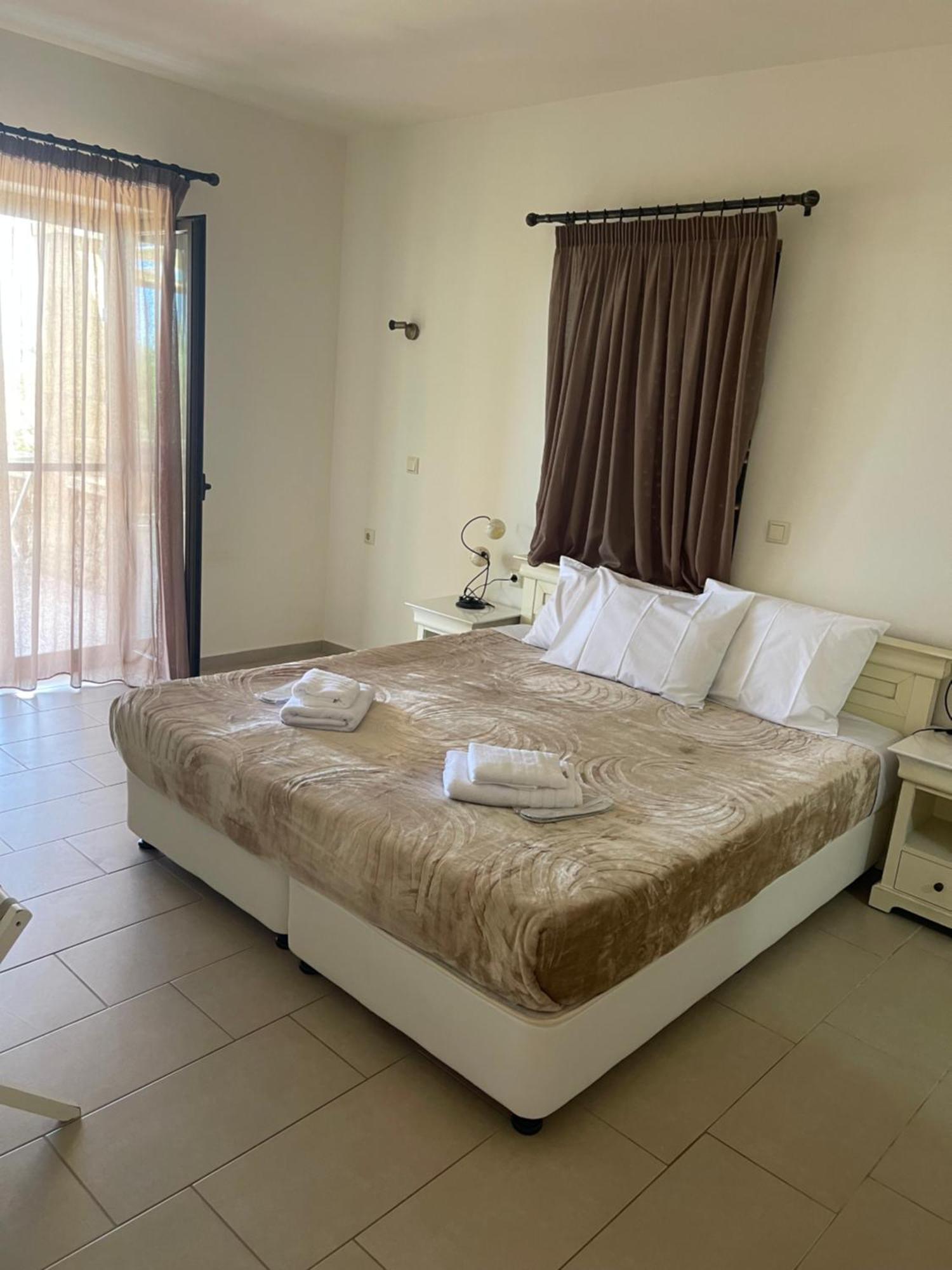 Kolokotronis Hotel & Spa