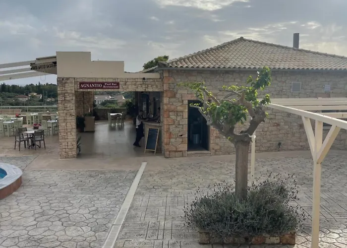 Kolokotronis Hotel & Spa