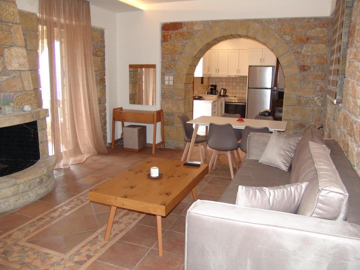 Hotel Kolokotronis &
