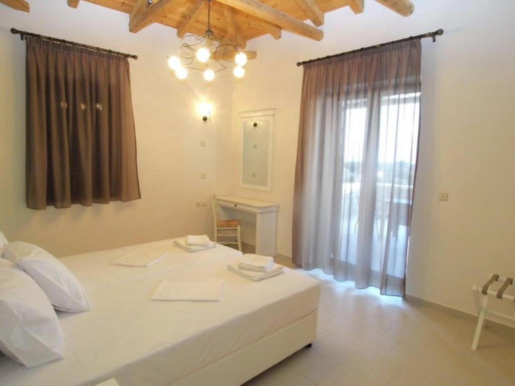 Kolokotronis & Hotel 4*